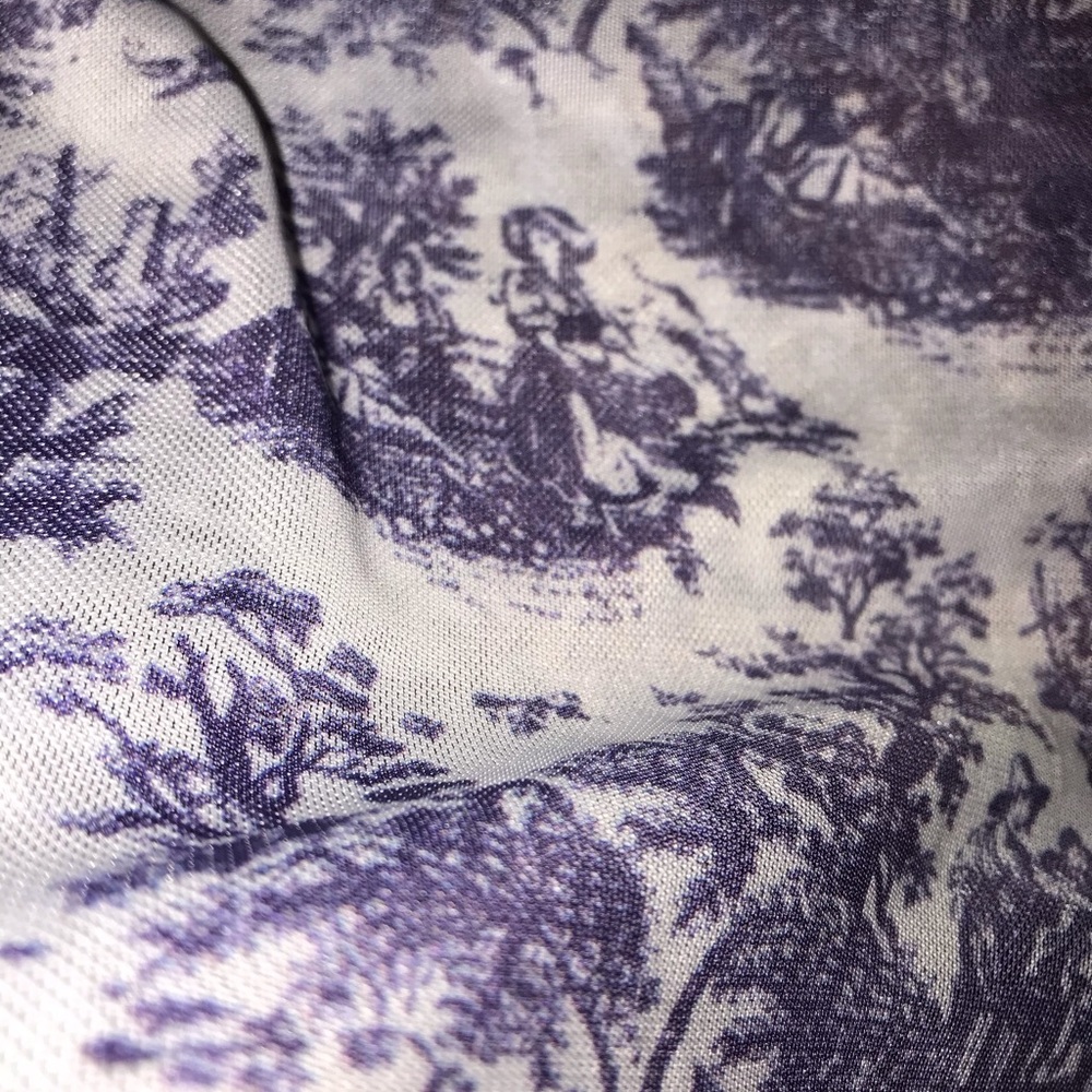 Top - Picture 3 of 3